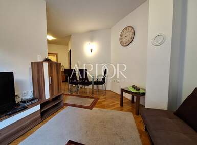 Trosoban stan, Kastav, Brestovice, najam, 850 €, 75 m2