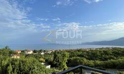 Cetvorosoban stan, Viškovo, Marinići, najam, 1300 €, 134 m2