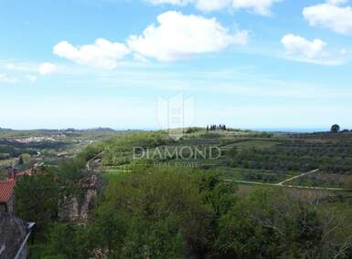 Kuca, Buje, prodaja, 170000 €, 200 m2