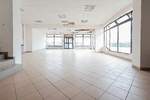 Poslovni prostor, Zaprešić, Šibice, prodaja, 700000 €, 888 m2