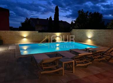 Kuca, Rab, Barbat na Rabu, prodaja, 510000 €, 97 m2