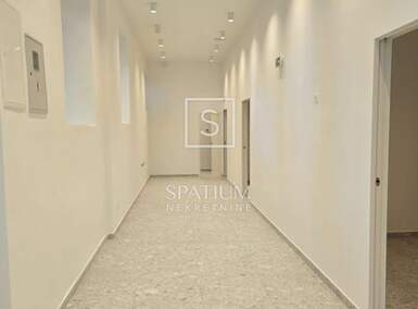 Poslovni prostor, Rijeka, Centar, najam, 1200 €, 69 m2