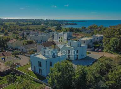 Kuca, Novigrad, Dajla, prodaja, 590000 €, 150 m2