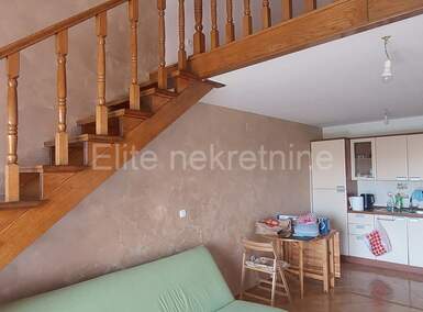 Dvosoban stan, Umag, prodaja, 225000 €, 78 m2