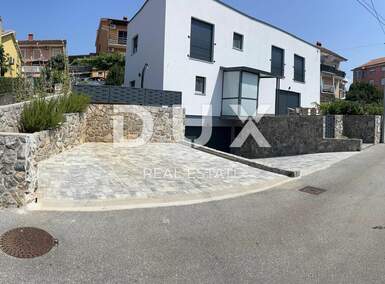 Kuca, Rijeka, Zamet, prodaja, 650000 €, 240 m2