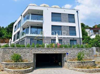 Kuca, Opatija, Opatija - Centar, prodaja, 9000000 €, 2000 m2