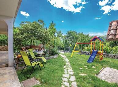 Kuca, Kraljevica, Križišće, prodaja, 298000 €, 245 m2