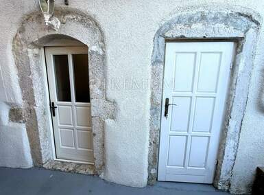 Kuca, Vrbnik, prodaja, 130000 €, 50 m2