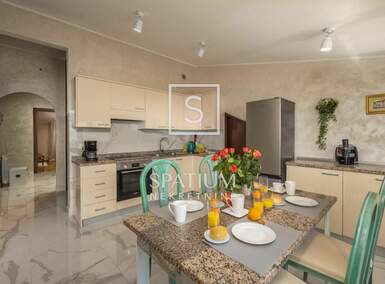 Cetvorosoban stan, Opatija, Ičići, najam, 1500 €, 130 m2