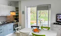 Jednosoban stan, Vodnjan, Peroj, prodaja, 198000 €, 64 m2