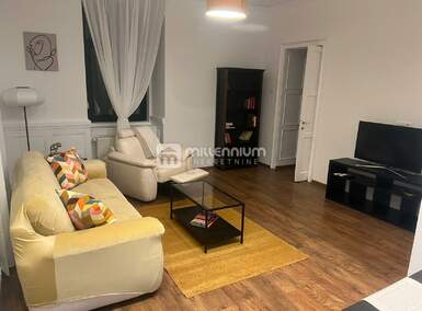 Cetvorosoban stan, Rijeka, Sušak, najam, 1100 €, 92 m2