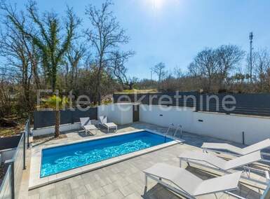 Trosoban stan, Malinska-Dubašnica, Malinska, prodaja, 730000 €, 97 m2