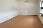 Poslovni prostor, Matulji, najam, 1800 €, 140 m2