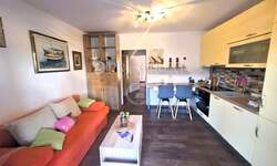 Dvosoban stan, Omišalj, Njivice, prodaja, 220000 €, 53 m2