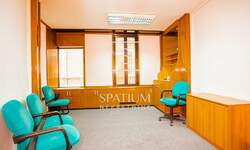 Poslovni prostor, Rijeka, Centar, najam, 250 €, 16 m2