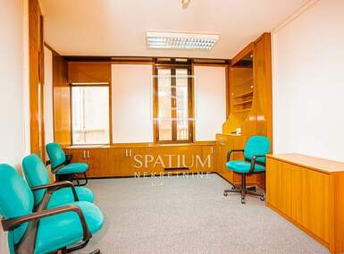 Poslovni prostor, Rijeka, Centar, najam, 250 €, 16 m2