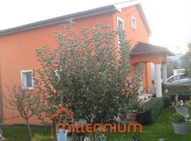 Kuca, Viškovo, prodaja, 436000 €, 200 m2