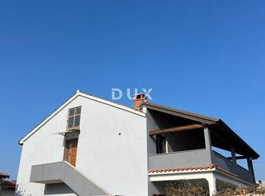 Trosoban stan, Poreč, prodaja, 310000 €, 81 m2