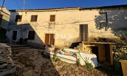 Kuca, Pazin, Trviž, prodaja, 177000 €, 265 m2