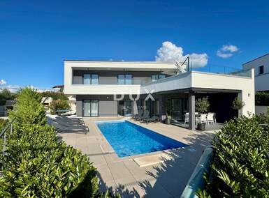 Kuca, Malinska-Dubašnica, Malinska, prodaja, 1200000 €, 180 m2