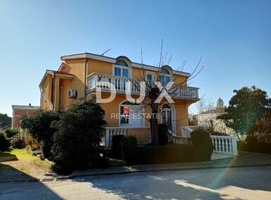 Kuca, Pakoštane, prodaja, 499000 €, 247 m2