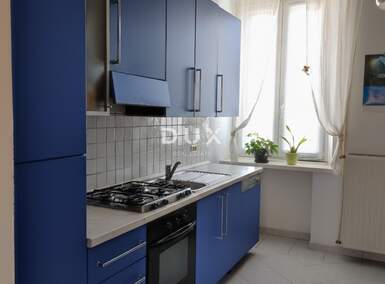 Trosoban stan, Pula, Veruda, prodaja, 245000 €, 81 m2