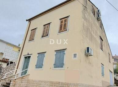 Kuca, Crikvenica, prodaja, 350000 €, 155 m2