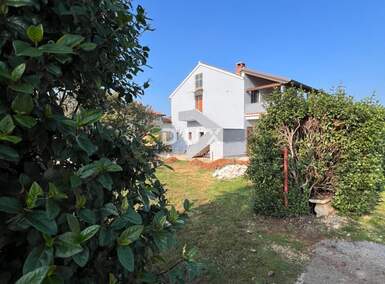 Trosoban stan, Poreč, prodaja, 310000 €, 80 m2