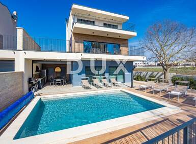 Kuca, Medulin, Banjole, prodaja, 899000 €, 244 m2