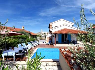 Kuca, Višnjan, prodaja, 395000 €, 150 m2