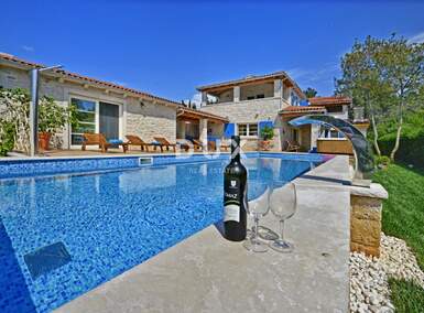 Kuca, Poreč, prodaja, 2200000 €, 398 m2