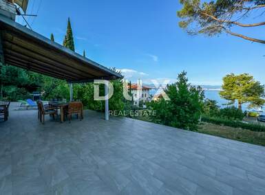 Cetvorosoban stan, Opatija, Ičići, prodaja, 550000 €, 143 m2