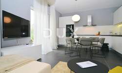 Cetvorosoban stan, Lovran, prodaja, 525000 €, 108 m2