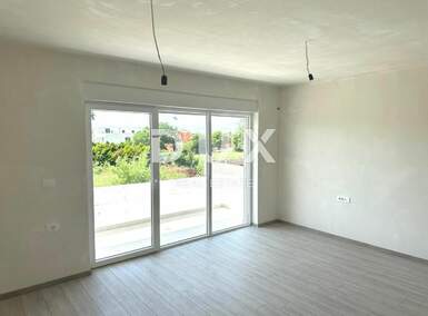 Trosoban stan, Medulin, prodaja, 176000 €, 61 m2