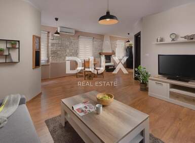 Dvosoban stan, Pula, Centar, prodaja, 199000 €, 52 m2