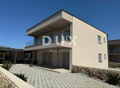 Cetvorosoban stan, Kolan, Mandre, prodaja, 360000 €, 116 m2