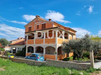 Trosoban stan, Višnjan, prodaja, 182000 €, 127 m2