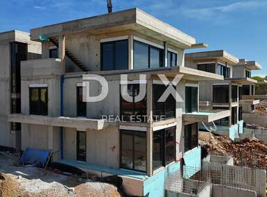 Cetvorosoban stan, Omišalj, Njivice, prodaja, 700000 €, 131 m2