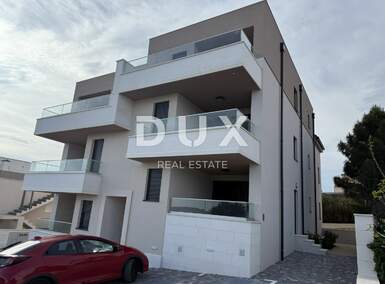 Trosoban stan, Kolan, Mandre, prodaja, 369000 €, 90 m2