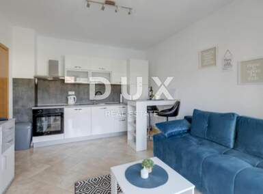 Dvosoban stan, Novigrad, prodaja, 185000 €, 33 m2