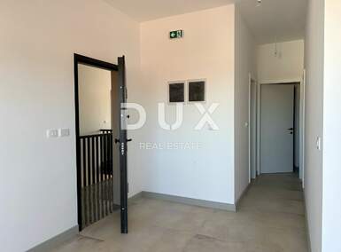 Trosoban stan, Medulin, prodaja, 410000 €, 82 m2