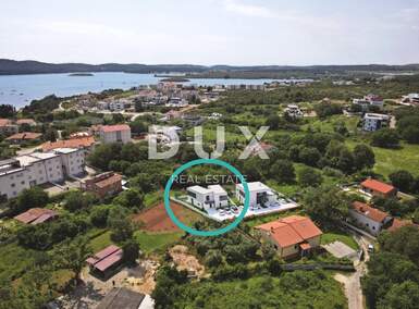 Kuca, Medulin, prodaja, 519000 €, 176 m2