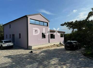 Kuca, Gračišće, prodaja, 790000 €, 303 m2