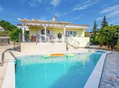 Kuca, Opatija, Pobri, prodaja, 1000000 €, 170 m2