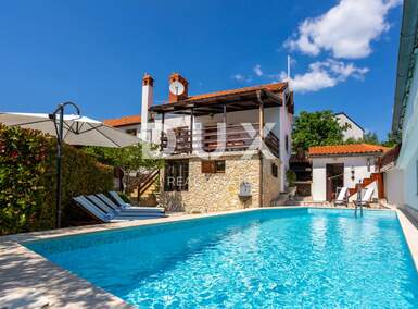 Kuca, Vrbnik, prodaja, 450000 €, 205 m2