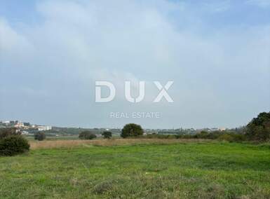 Zemljiste, Pula, Šikići, prodaja, 150000 €, 6807 m2