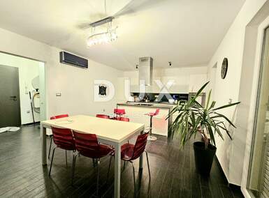 Cetvorosoban stan, Pula, Valdebek, prodaja, 342000 €, 127 m2