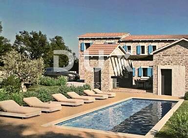 Kuca, Labin, prodaja, 115000 €, 181 m2