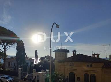 Trosoban stan, Opatija, Volosko, prodaja, 590000 €, 115 m2