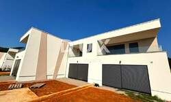 Kuca, Opatija, Pobri, najam, 3300 €, 218 m2